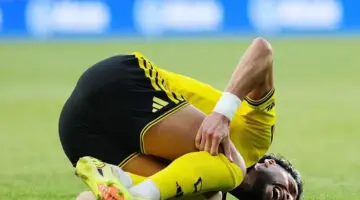 إصابة وسام أبو علي بتمزق في الرباط الصليبي مع كولومبوس كرو الأمريكي